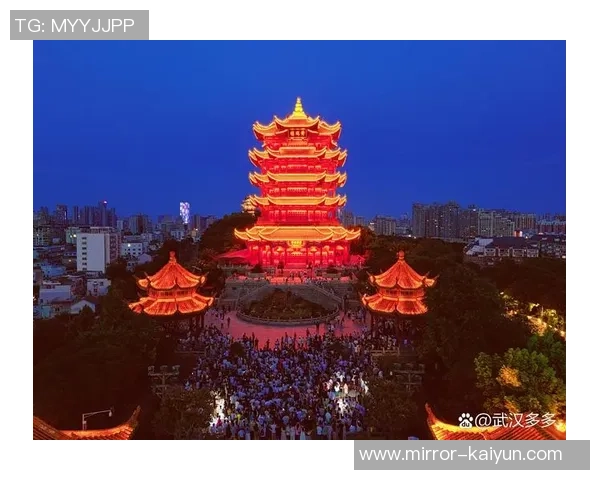 黄鹤楼下的足球梦武汉足球文化与历史的交融之旅